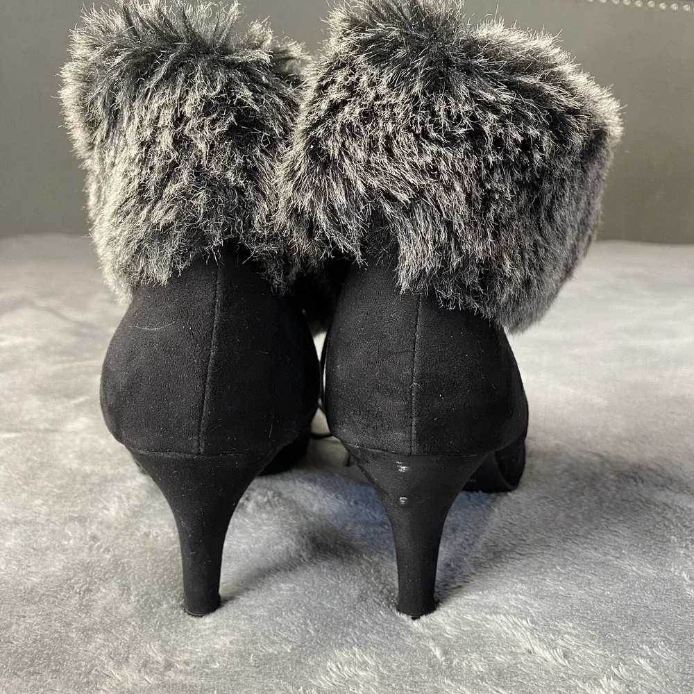 Ashro Boots Womens Size 8.5 Ankle Stiletto Black Suede‎ Fur Trimmed High Heel